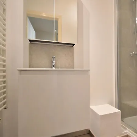 Hideaway With Tub 펜션 *