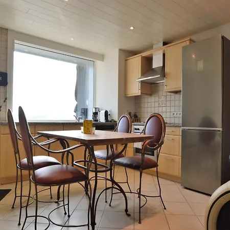 Hideaway With Tub Hébergement de vacances Rochehaut